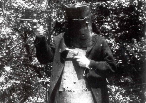 fotogramma del film di Ned Kelly