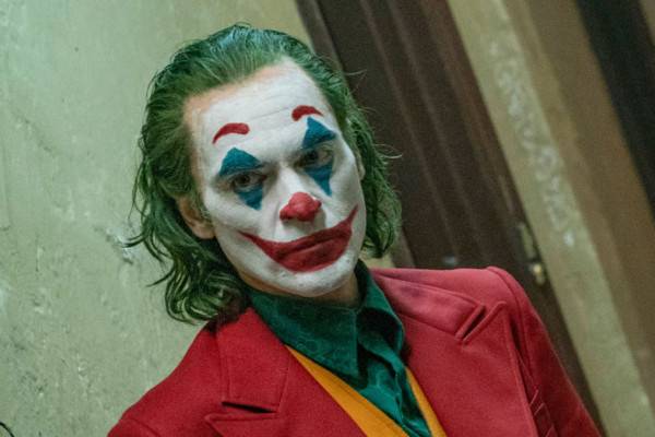 Scopri di più sull'articolo Criminali veri ispirati al Joker: Top 5