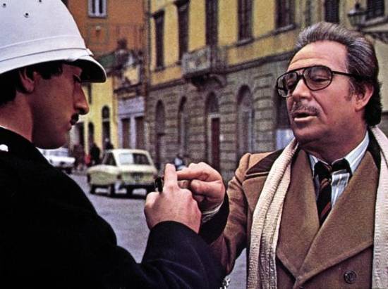 Flusso delle informazioni - ugo tognazzi